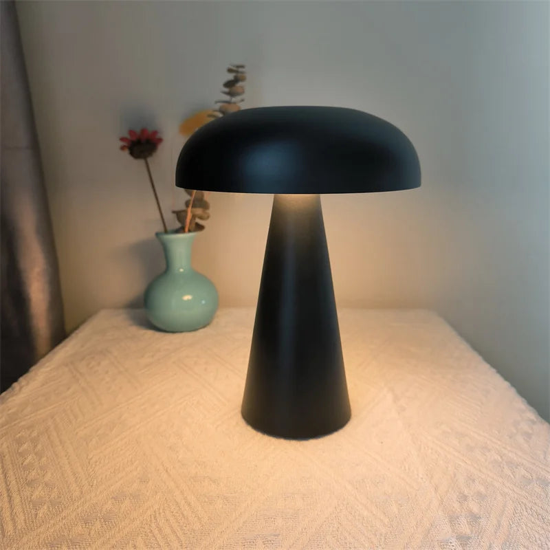 Nouvelle lampe de table tactile rechargeable en forme de champignon, lampe de chevet créative pour la protection des yeux, lampe de table d'ambiance pour restaurant et bar